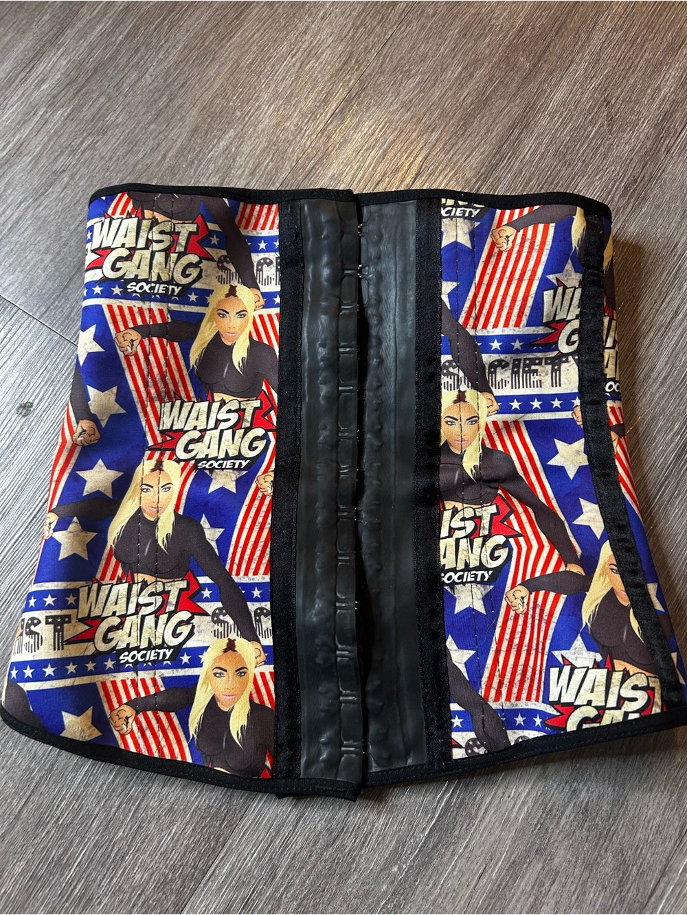 Women's Blue & Red Graphic Waist Trainer